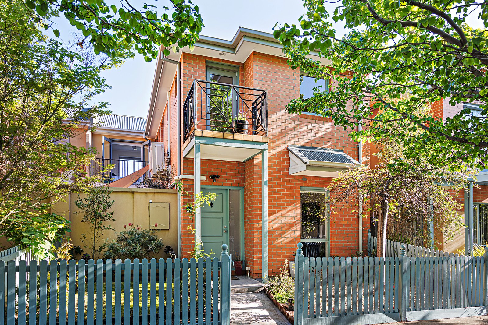 28 Waterford Avenue, Maribyrnong VIC 3032
