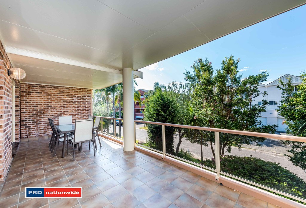 2/8 Weatherly Close NELSON BAY 10