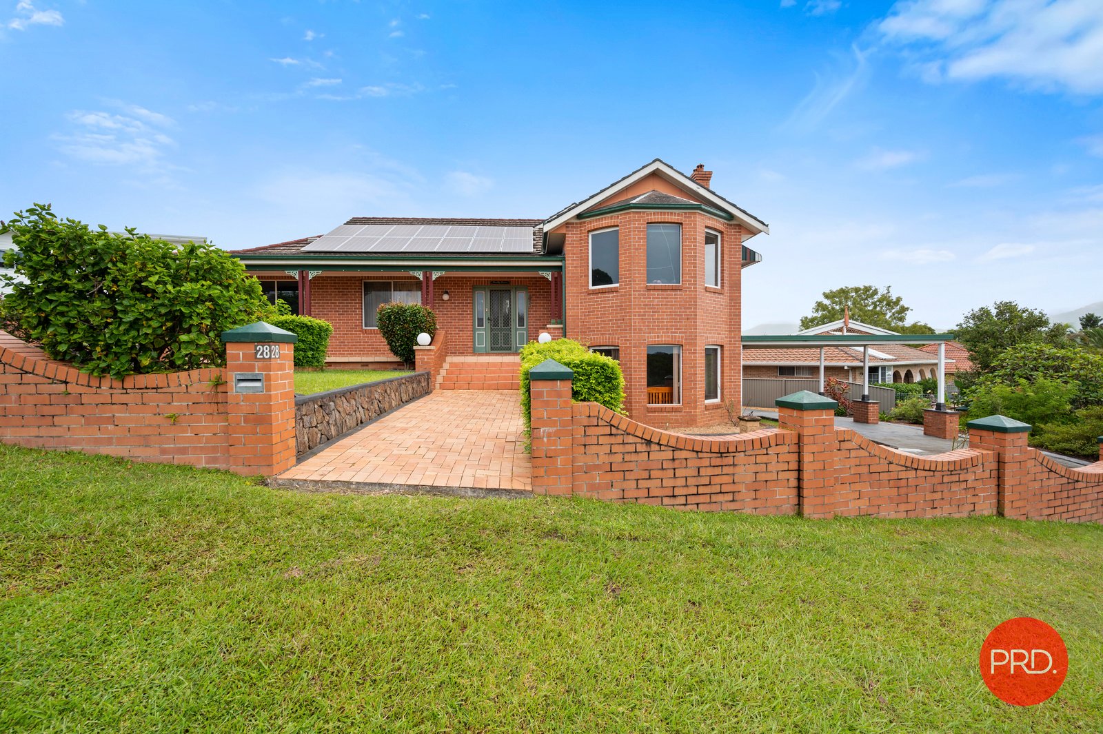 28 Wedgetail Crescent BOAMBEE EAST 2