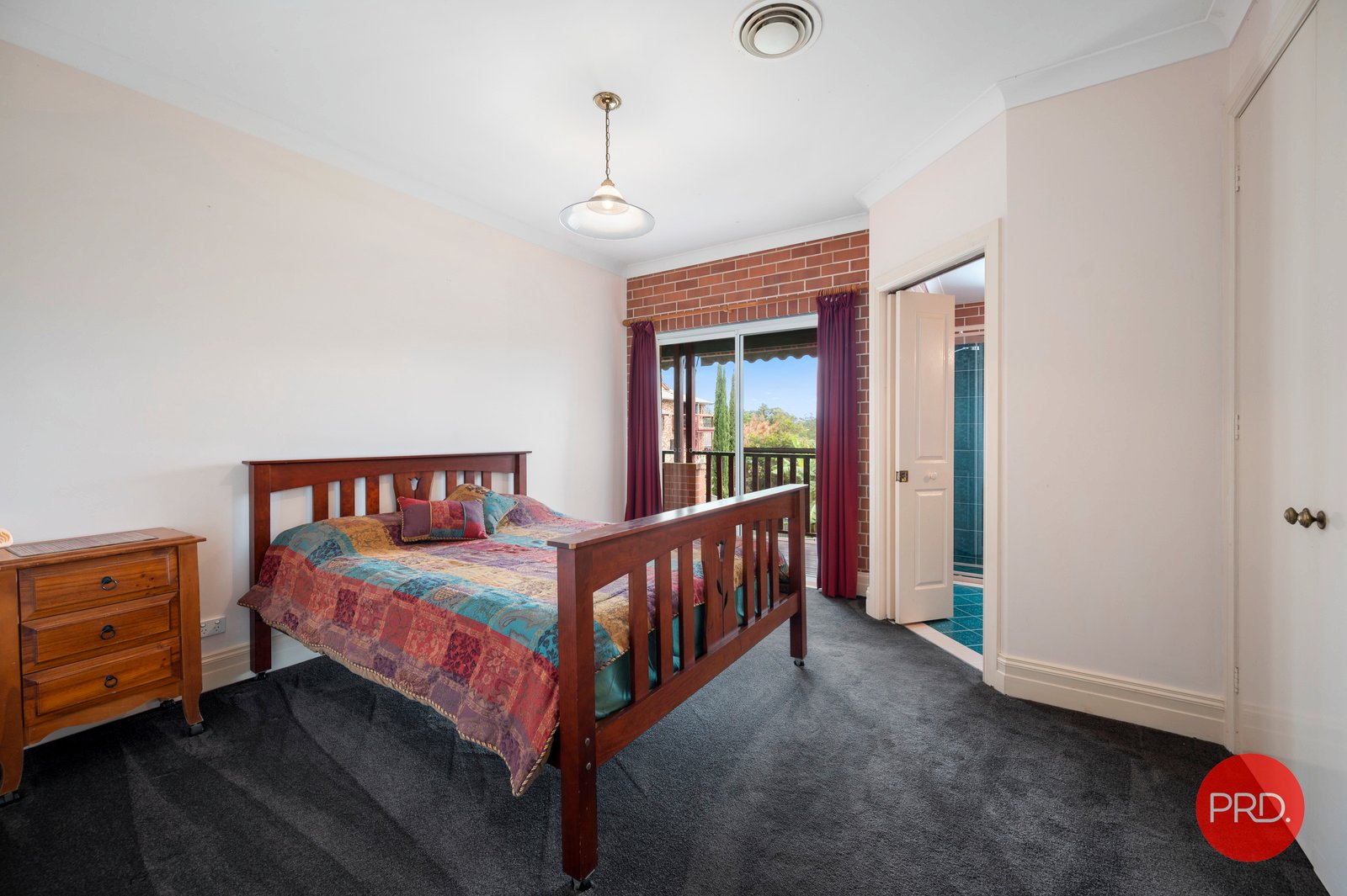 28 Wedgetail Crescent BOAMBEE EAST 11