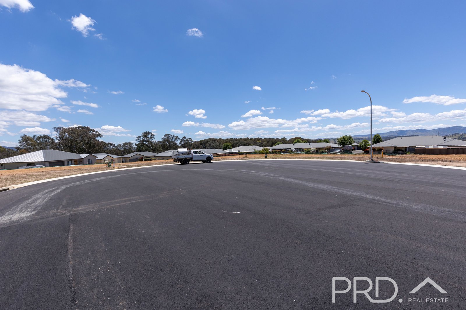 28 Weeden Place TUMUT 3