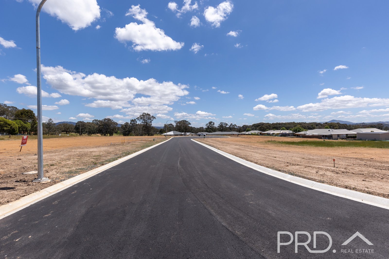 28 Weeden Place TUMUT 5