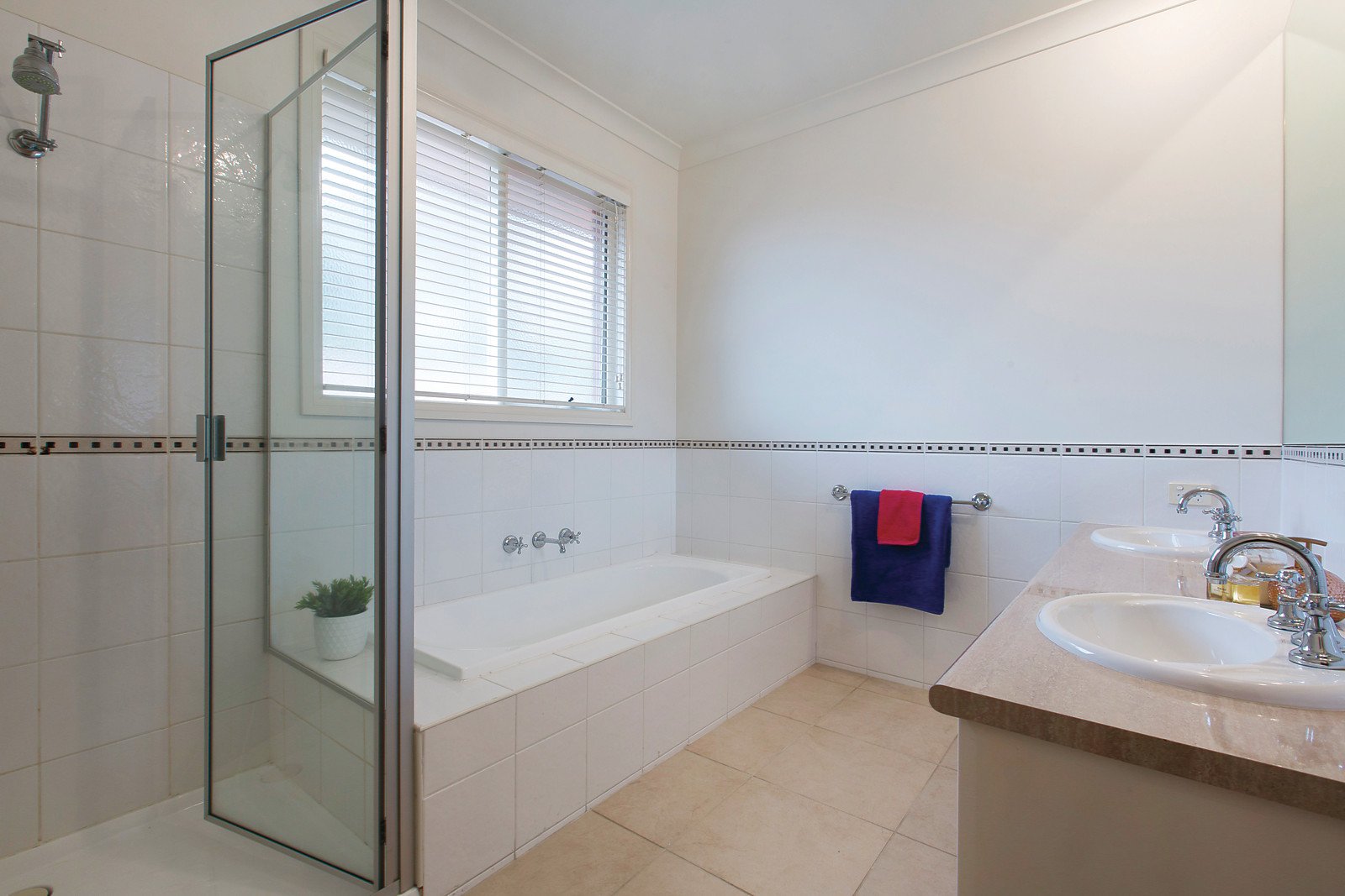 28 Wentworth Avenue, Canterbury, VIC