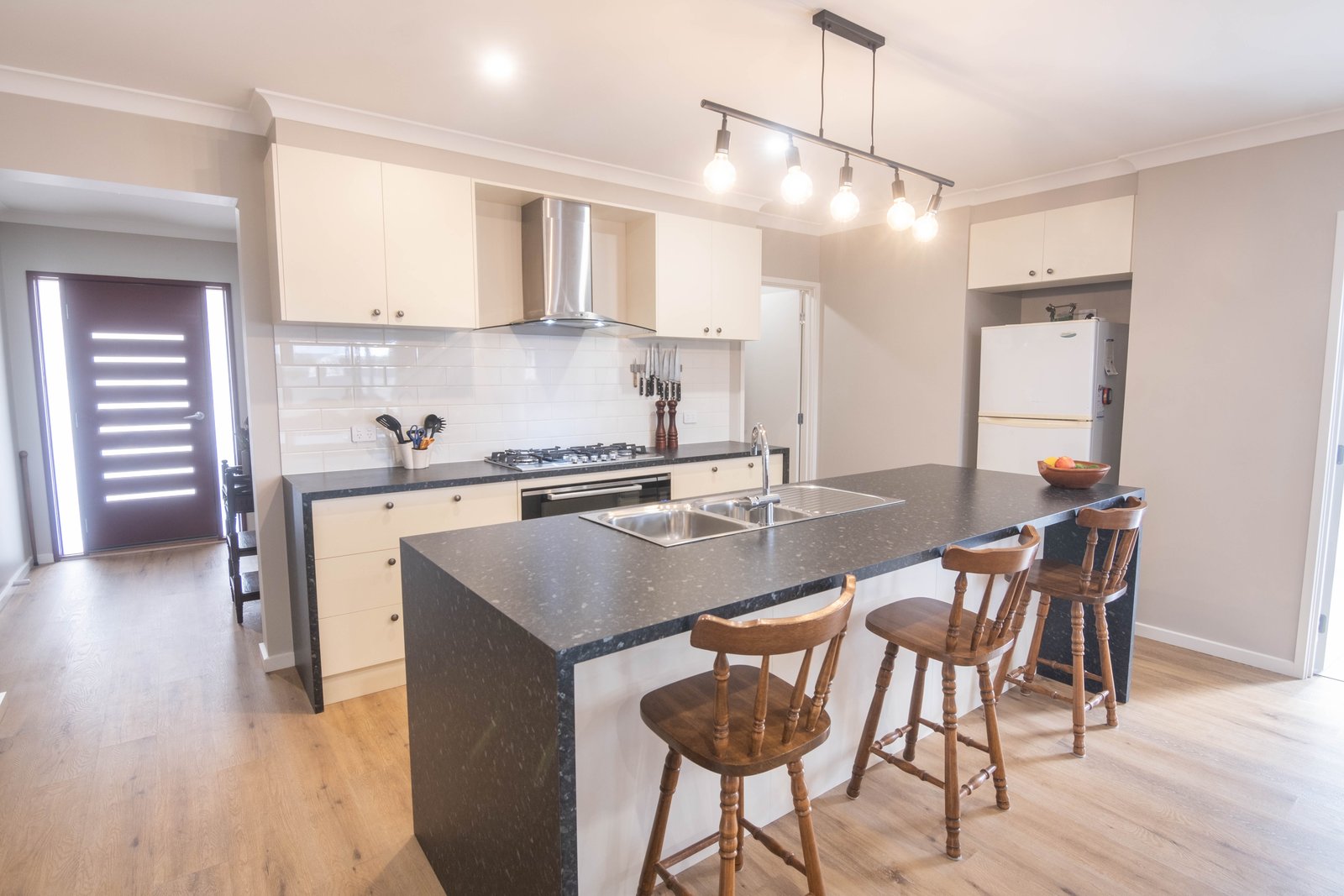 28 Westwood Drive MOOROOPNA 8