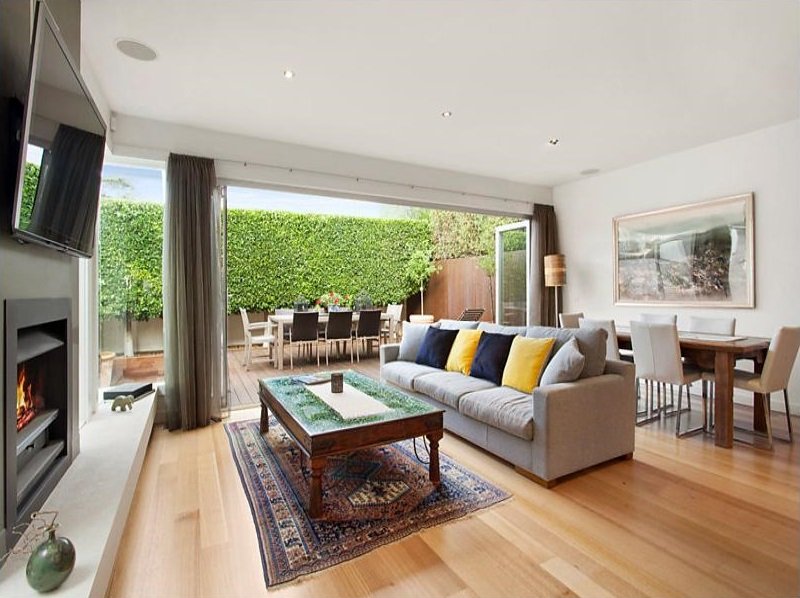 Gallery: 28 Whyte Street