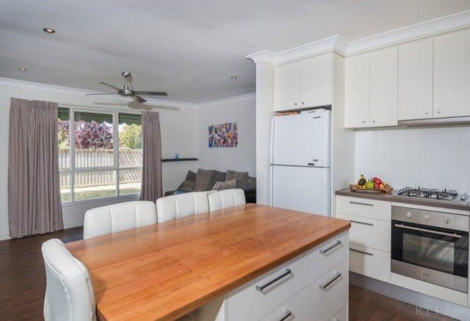 Real Estate and Property in 28 William Street, Leopold, VIC