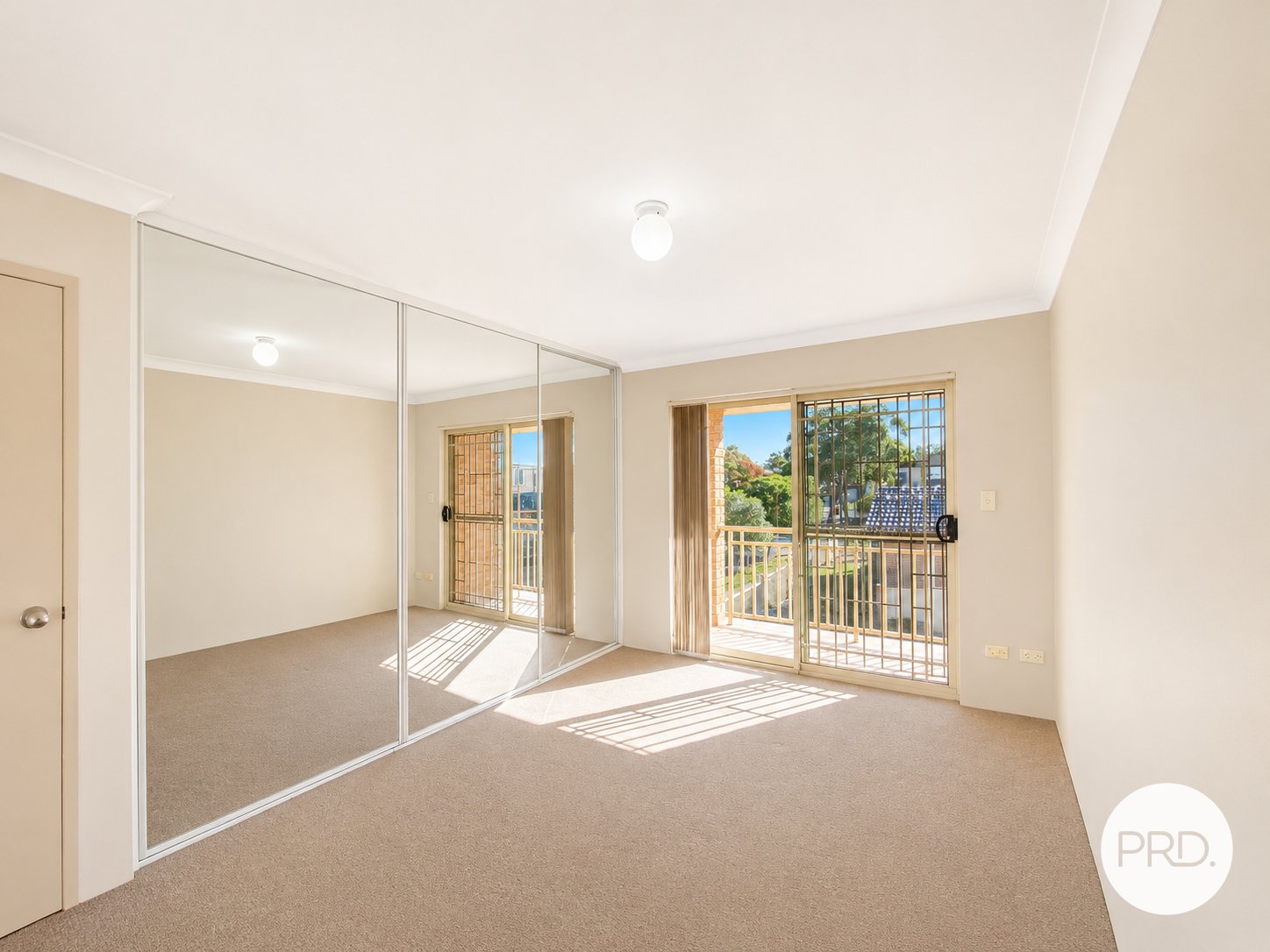 2/8 Willow Street CASULA 5