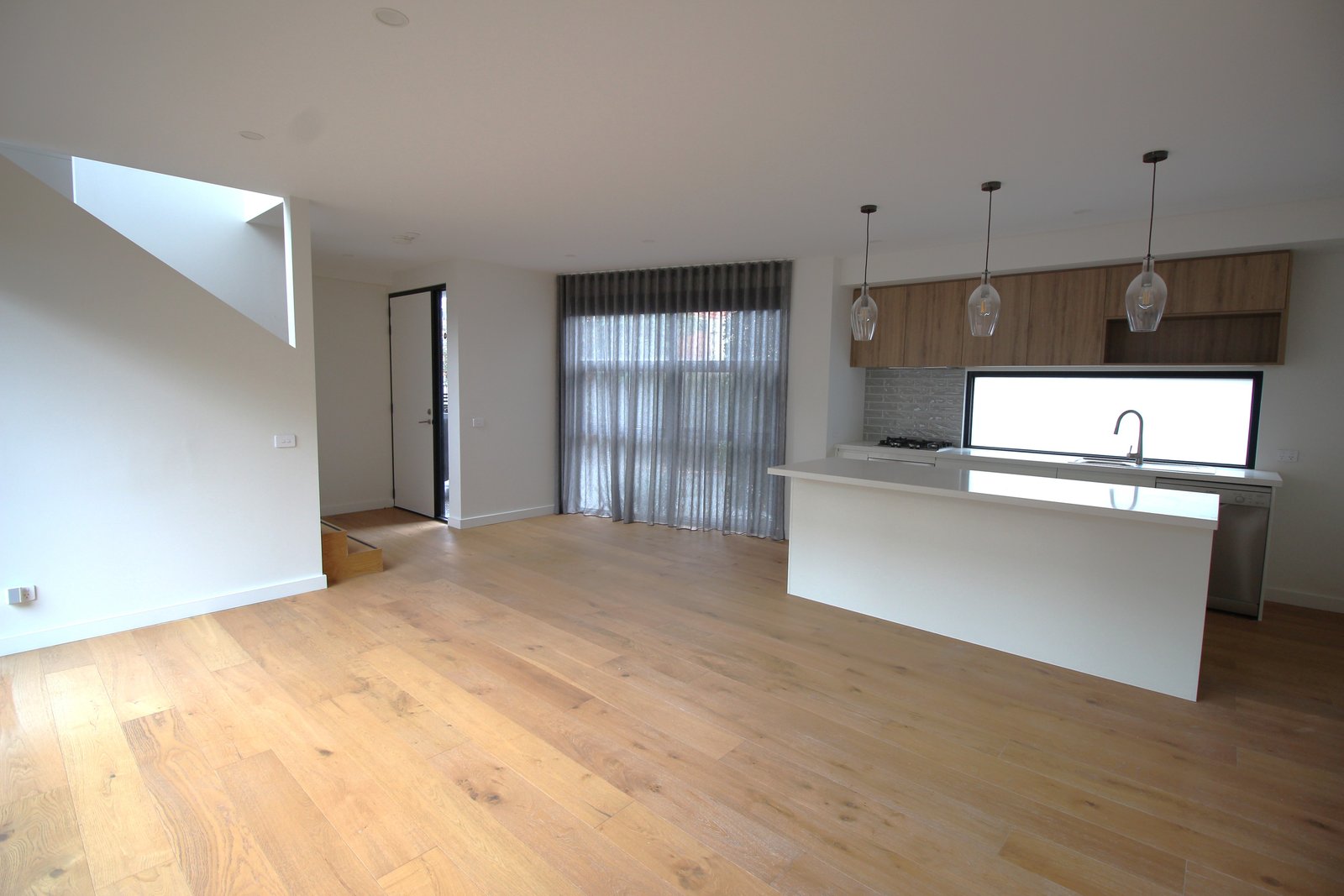 Gallery: 2/8 Winsome Street