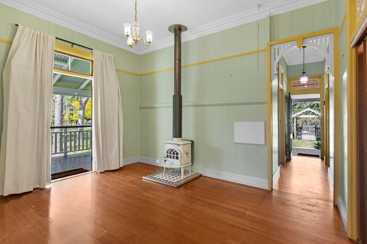 28 Wisteria Court Tallebudgera Valley 3