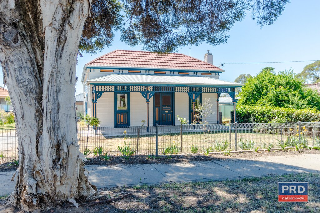 28 Wood Street LONG GULLY 2