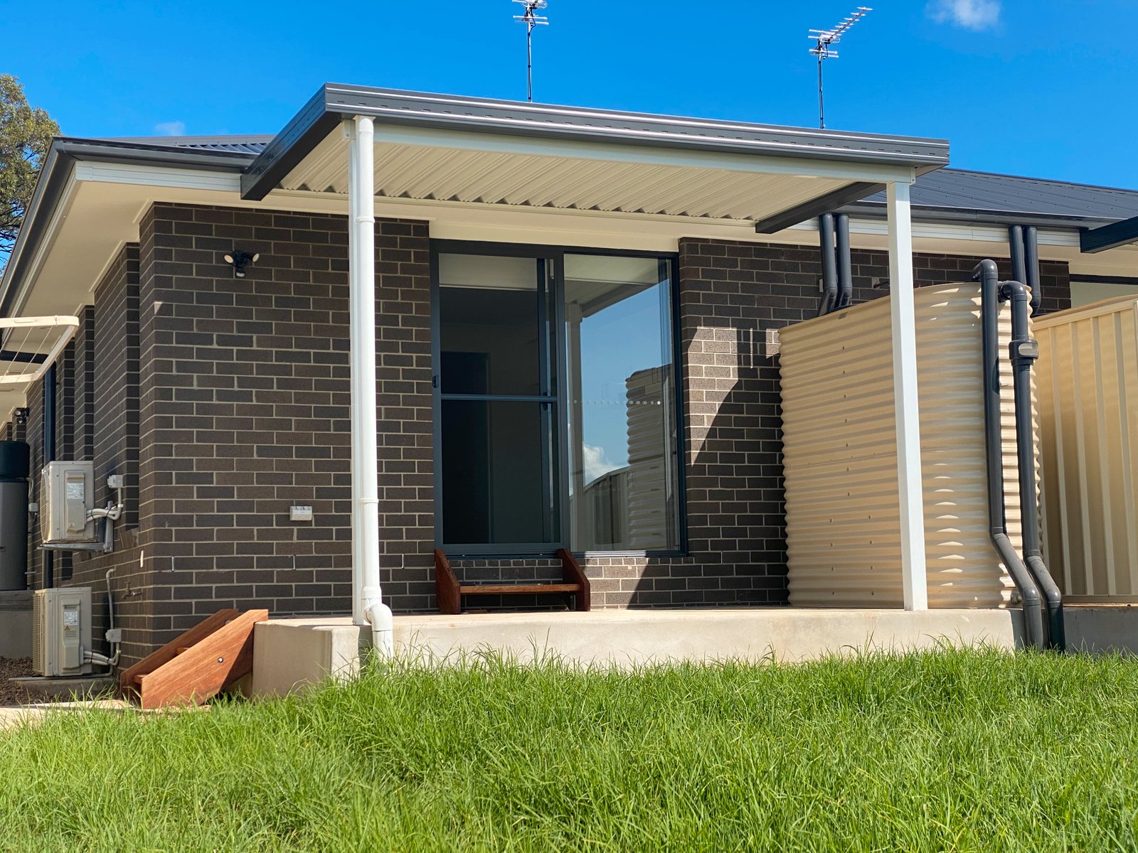 2/8 Wyla Street Bellbird 7