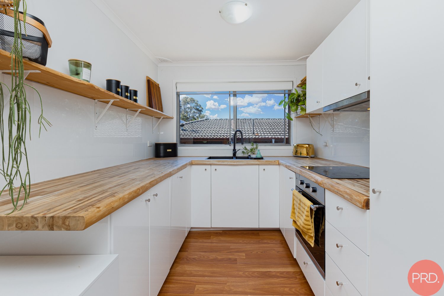 28 Yeoman Avenue METFORD 11