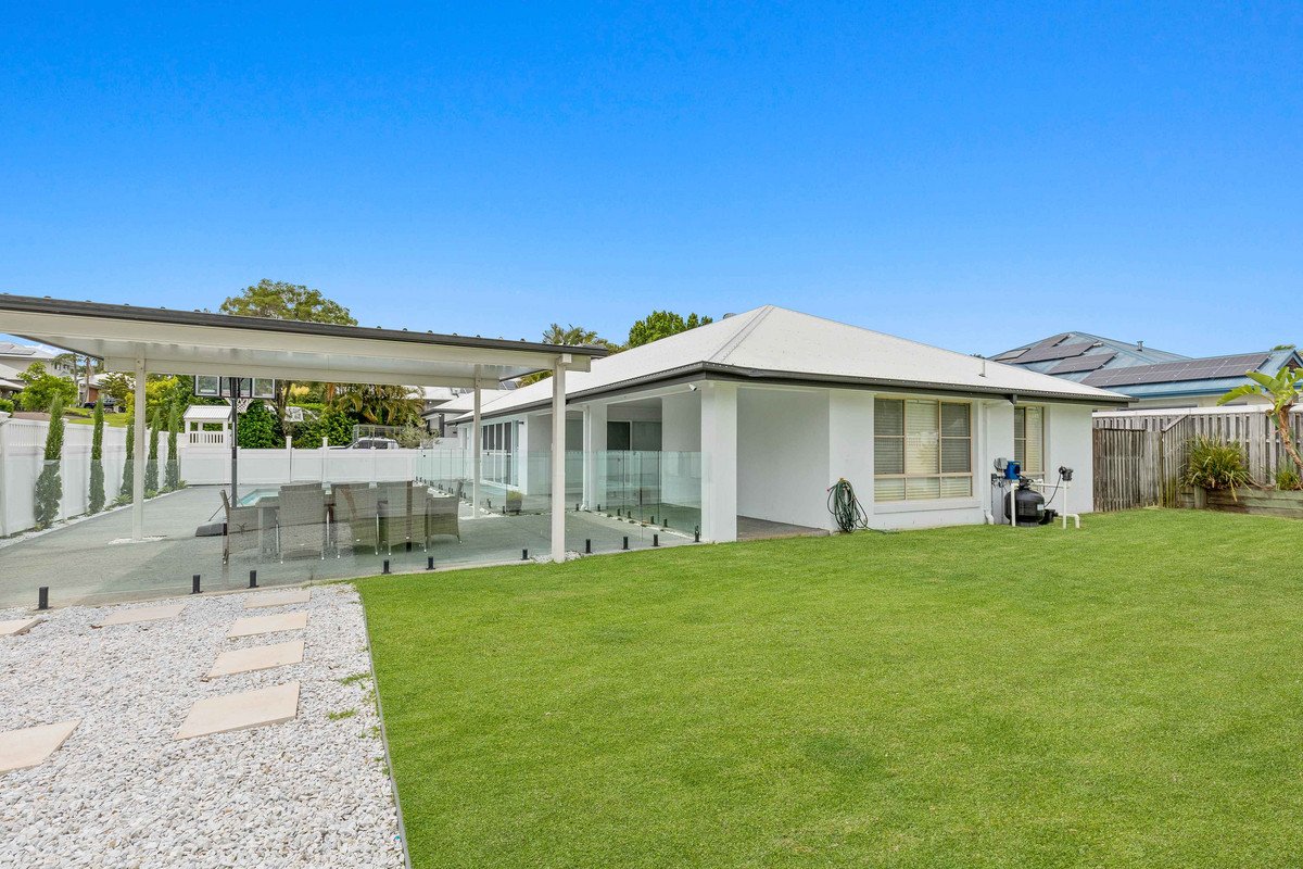 28 Zeus Circuit Coomera Waters 15