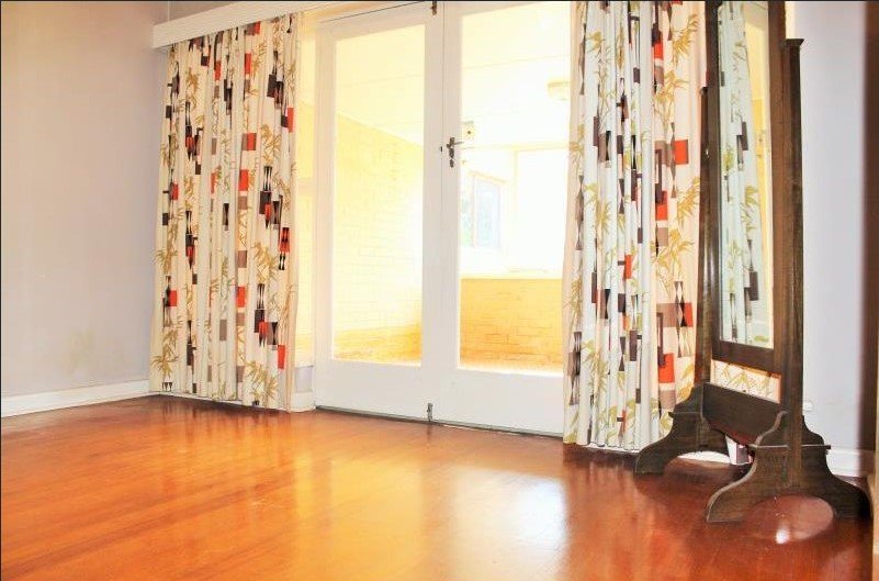 Gallery: 280 Francis Street
