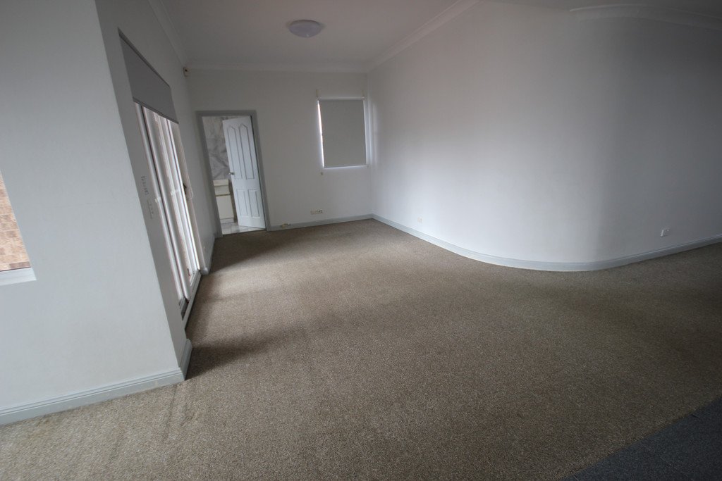 2/80 Gray Street KOGARAH 2