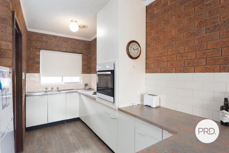 2/80 Travers Street WAGGA WAGGA 5