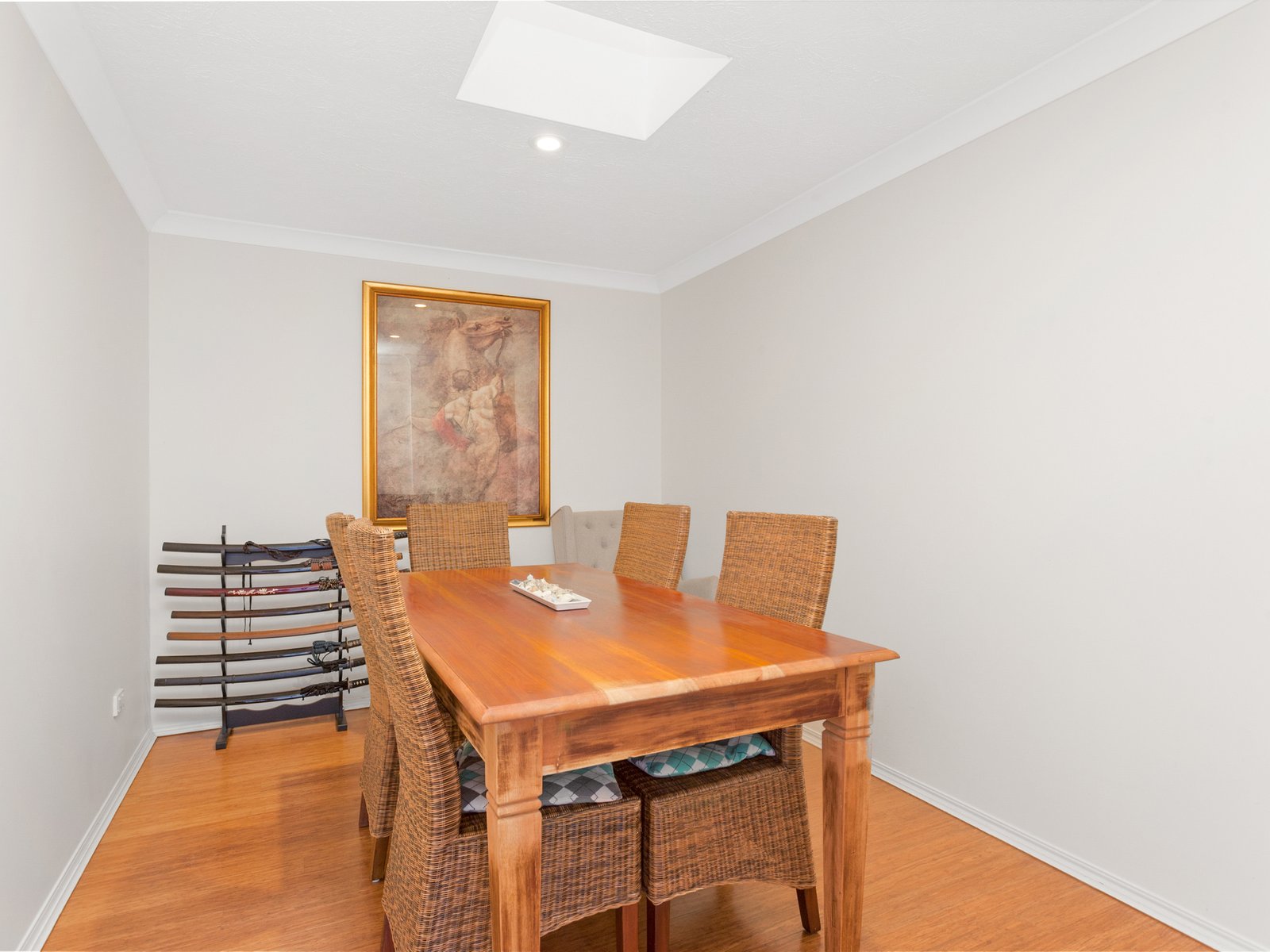 2/80 Treeview Drive BURLEIGH WATERS 5