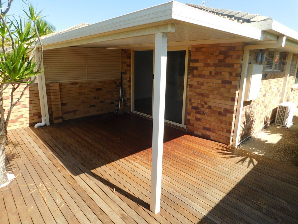 2/80 Treeview Drive BURLEIGH WATERS 5