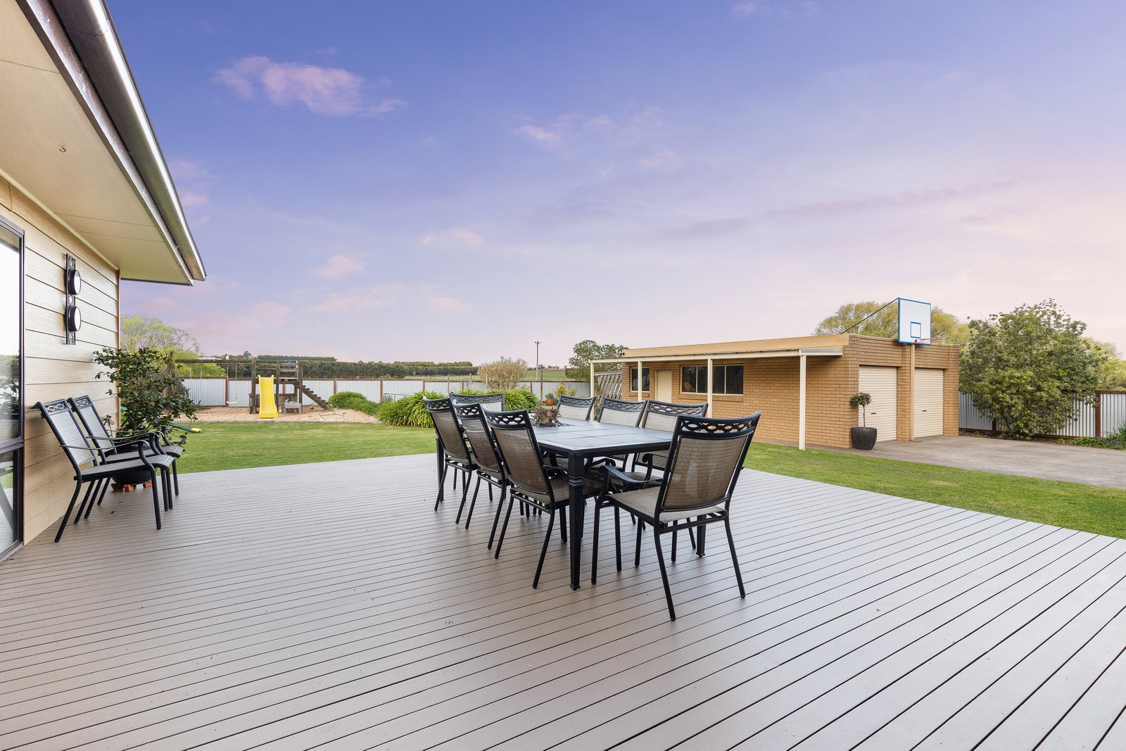 2800 Old Melbourne Road DUNNSTOWN 24