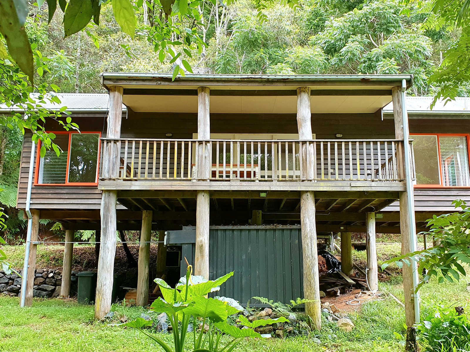 2/802 Dairyville Road UPPER ORARA 2