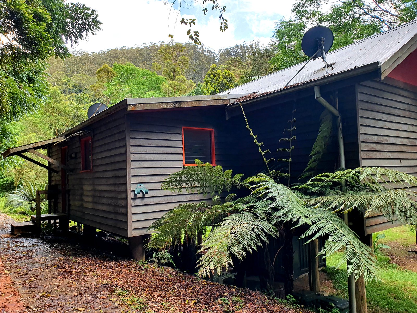 2/802 Dairyville Road UPPER ORARA 4