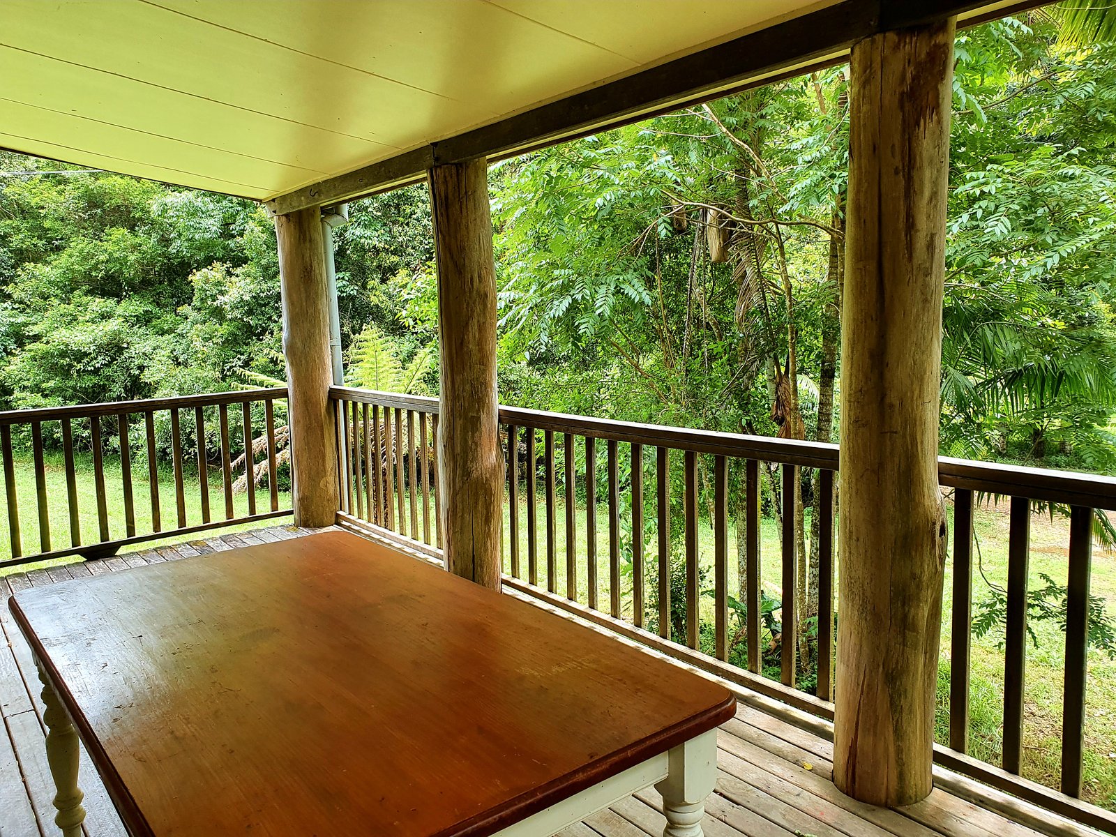 2/802 Dairyville Road UPPER ORARA 9