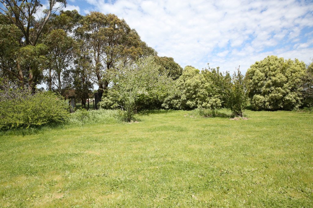 2807 & 2811 Old Melbourne Road DUNNSTOWN 8