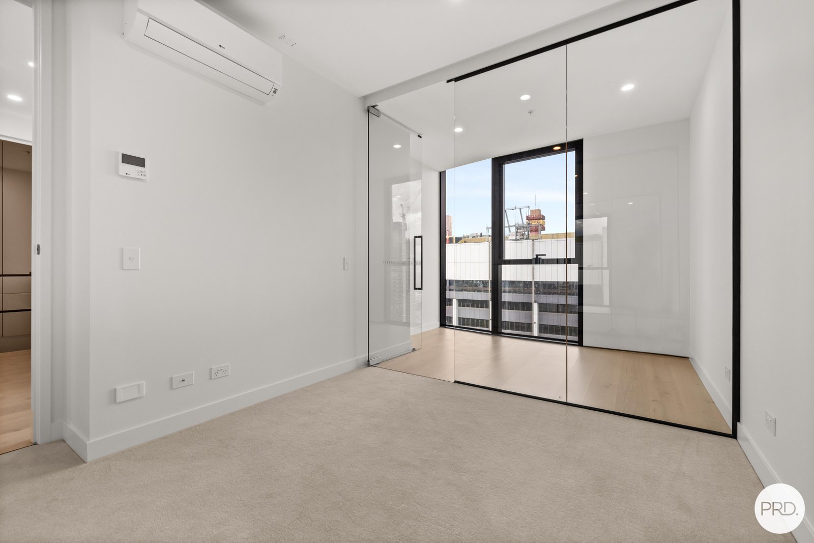 2809/138 Spencer Street MELBOURNE 6