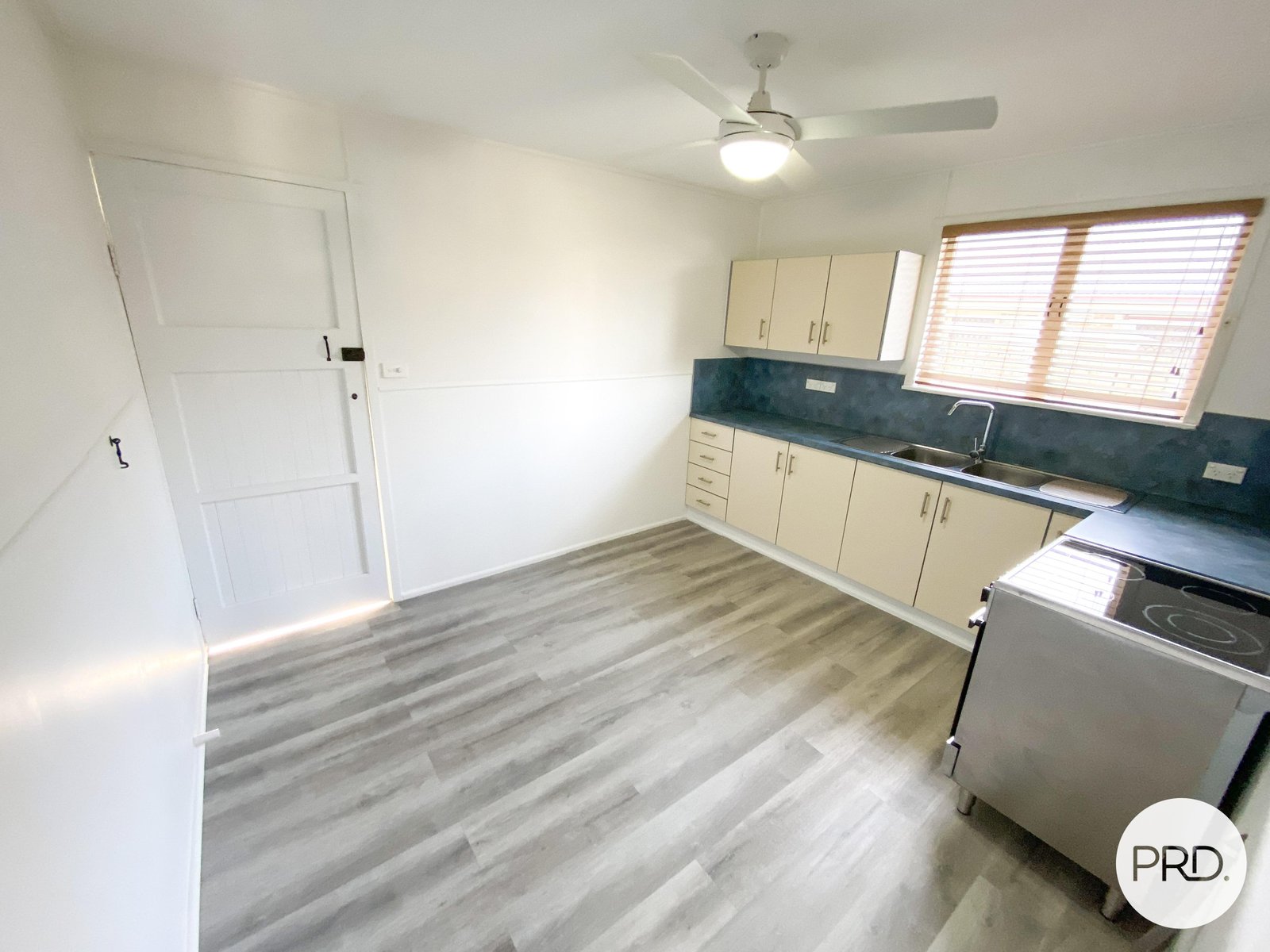 2/81 Ann Street SOUTH GLADSTONE 5