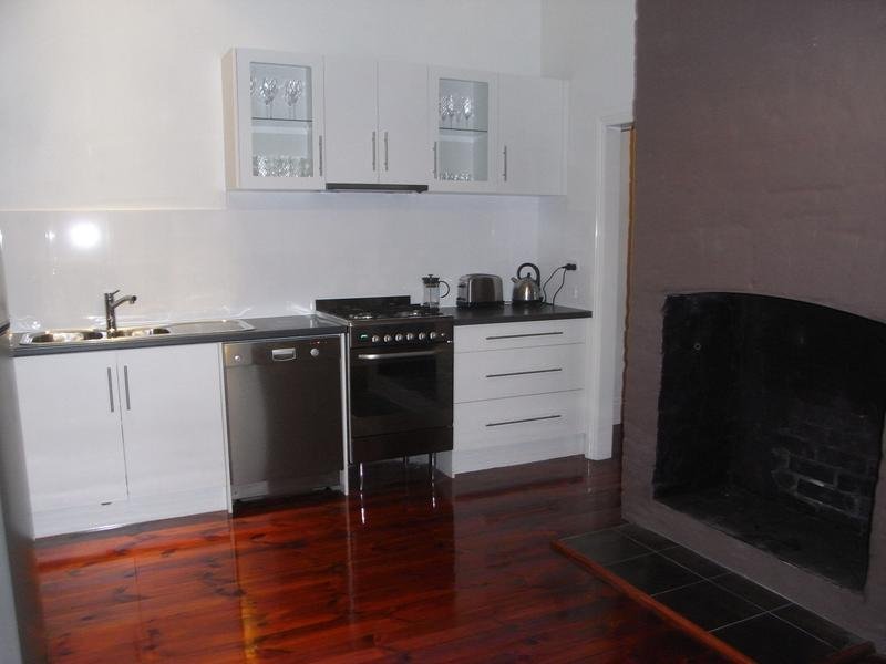 Gallery: 281 Esplanade East