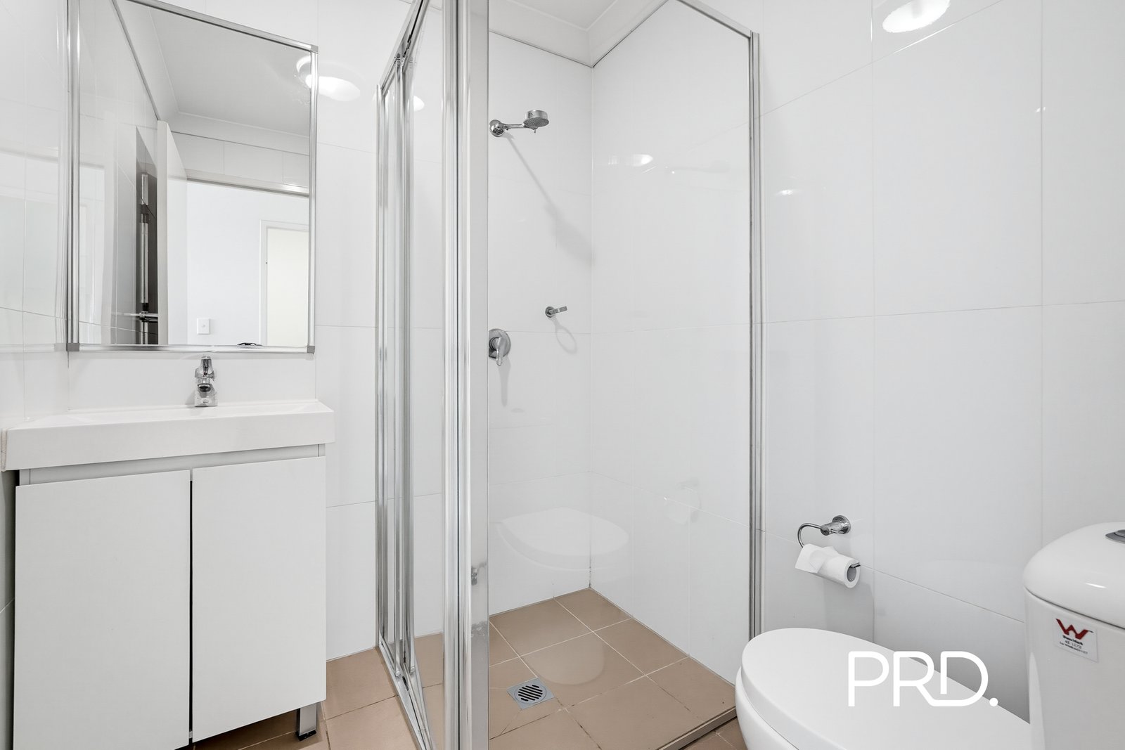 28/1 Glenmore Ridge Dr  Glenmore Park 4