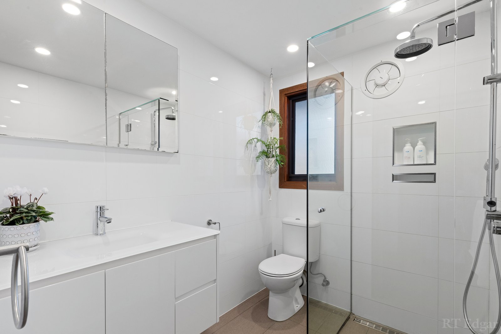 Real Estate and Property in 281 Rhinds Road, Wallington, VIC