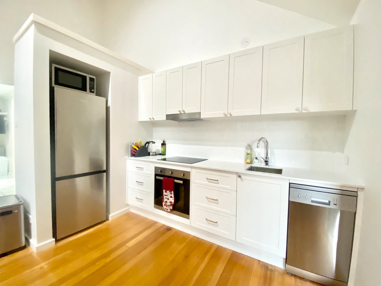 2/81 Stockton Street NELSON BAY 3