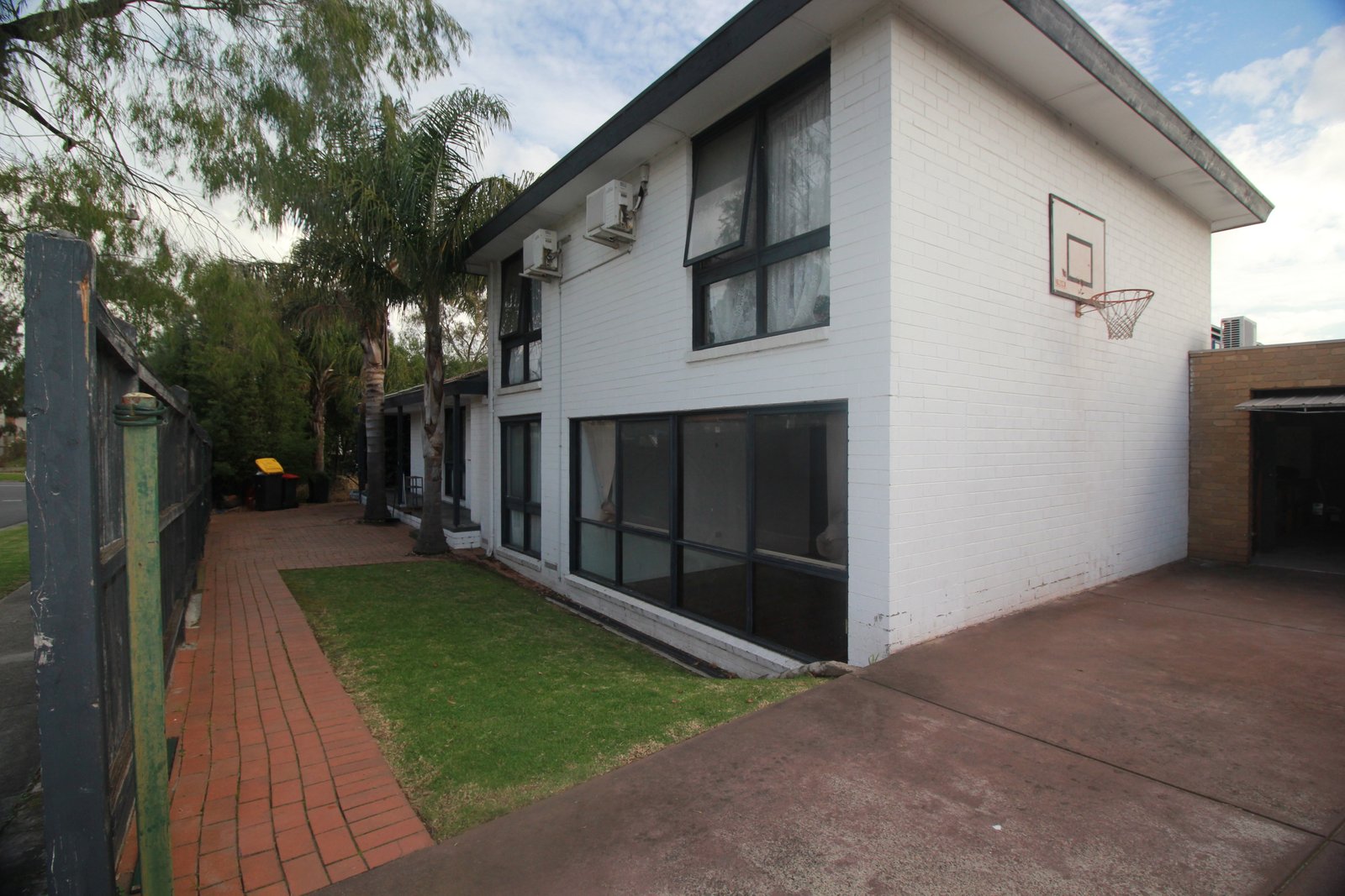 Gallery: 281 Waverley Road