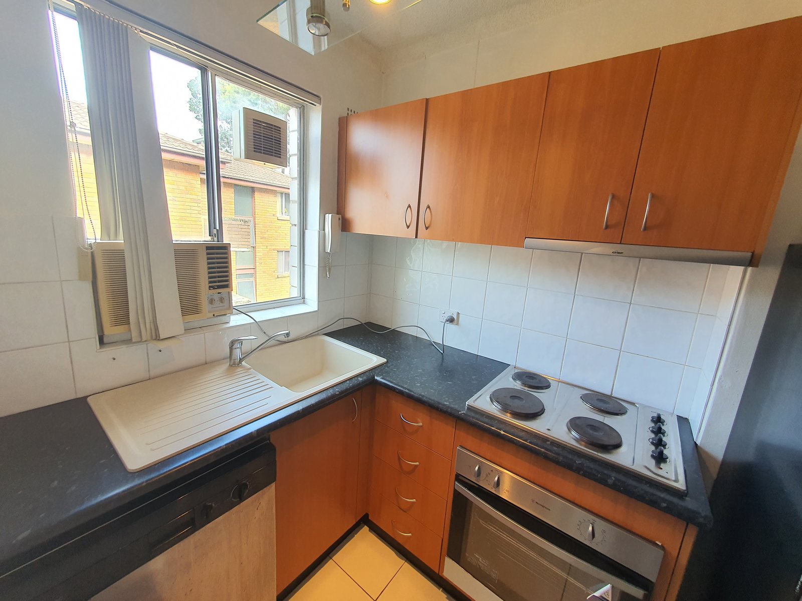 28/12 Goulburn Street LIVERPOOL 5