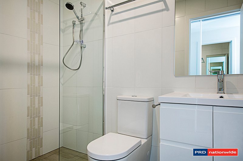 28/135 Easty Street PHILLIP 8