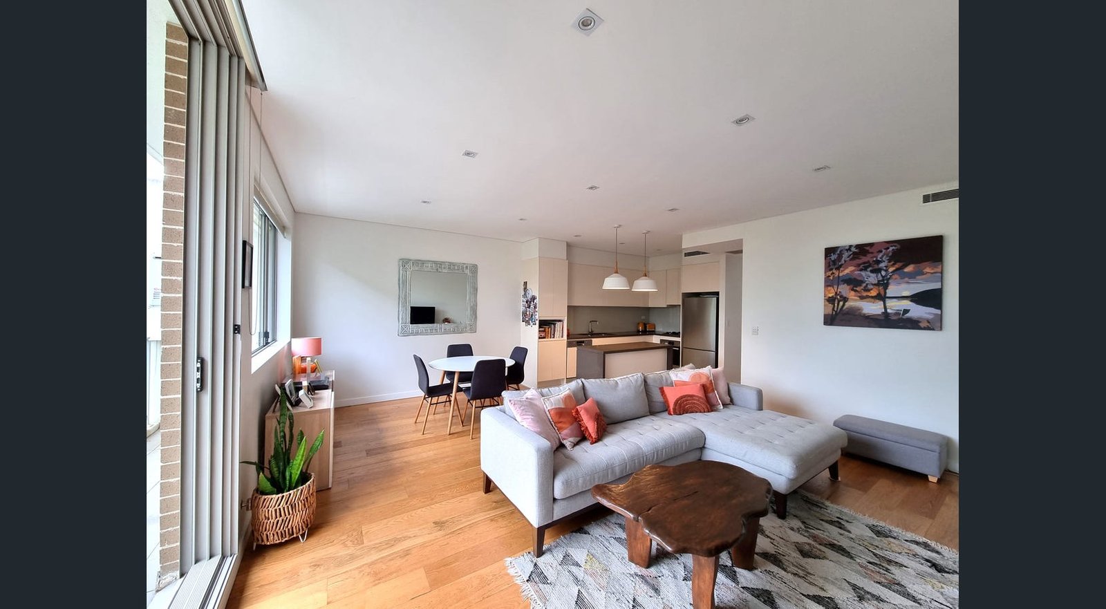 28/137 Willarong Road CARINGBAH 1