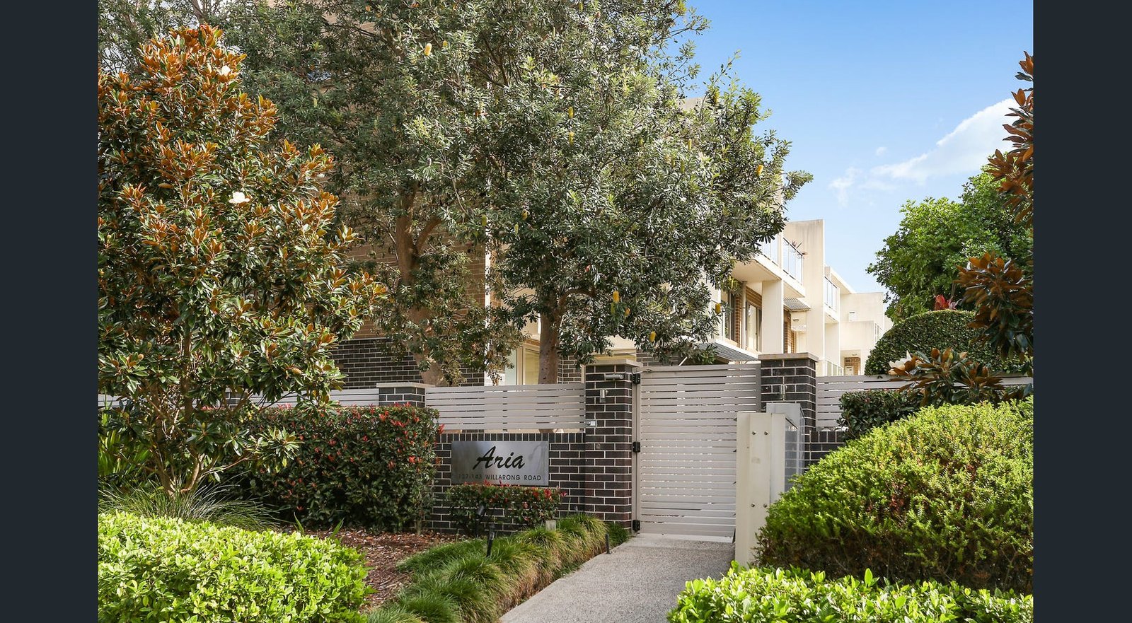 28/137 Willarong Road CARINGBAH 2