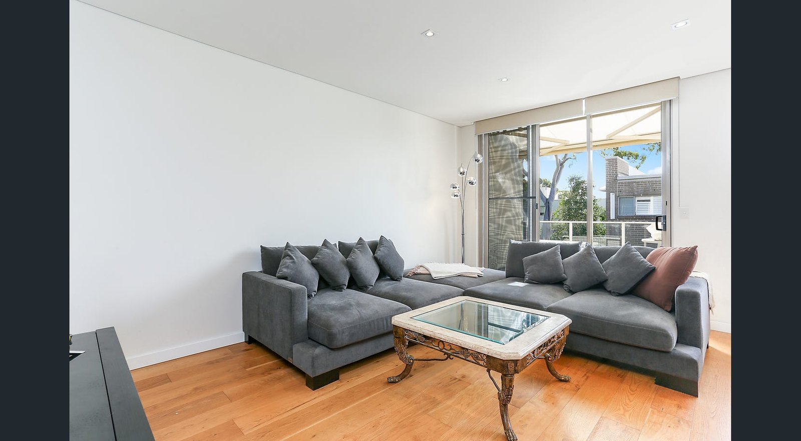 28/137 Willarong Road CARINGBAH 6