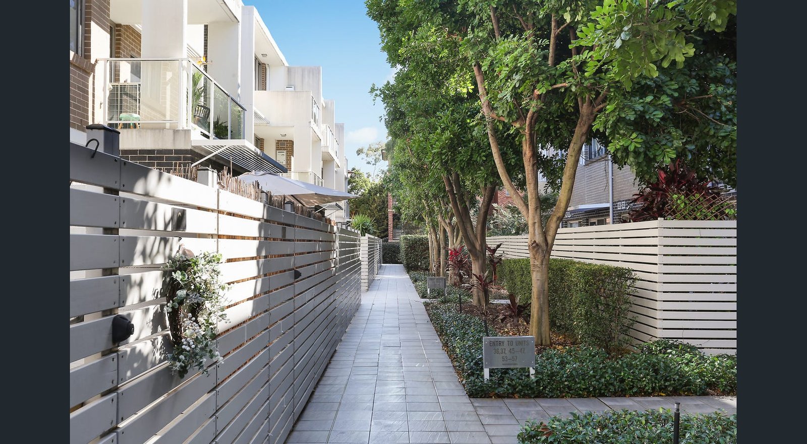 28/137 Willarong Road CARINGBAH 9