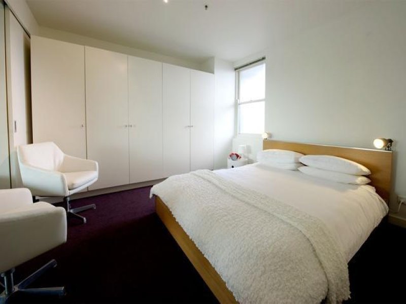 Gallery: 28/149 Fitzroy Street