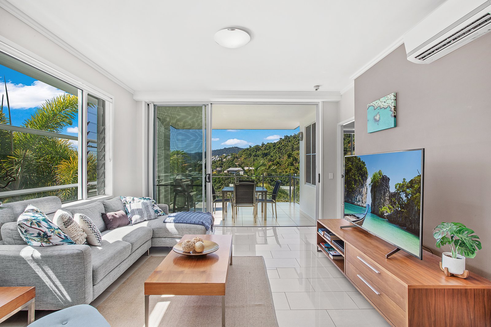 28/15 Flame Tree Court AIRLIE BEACH 13