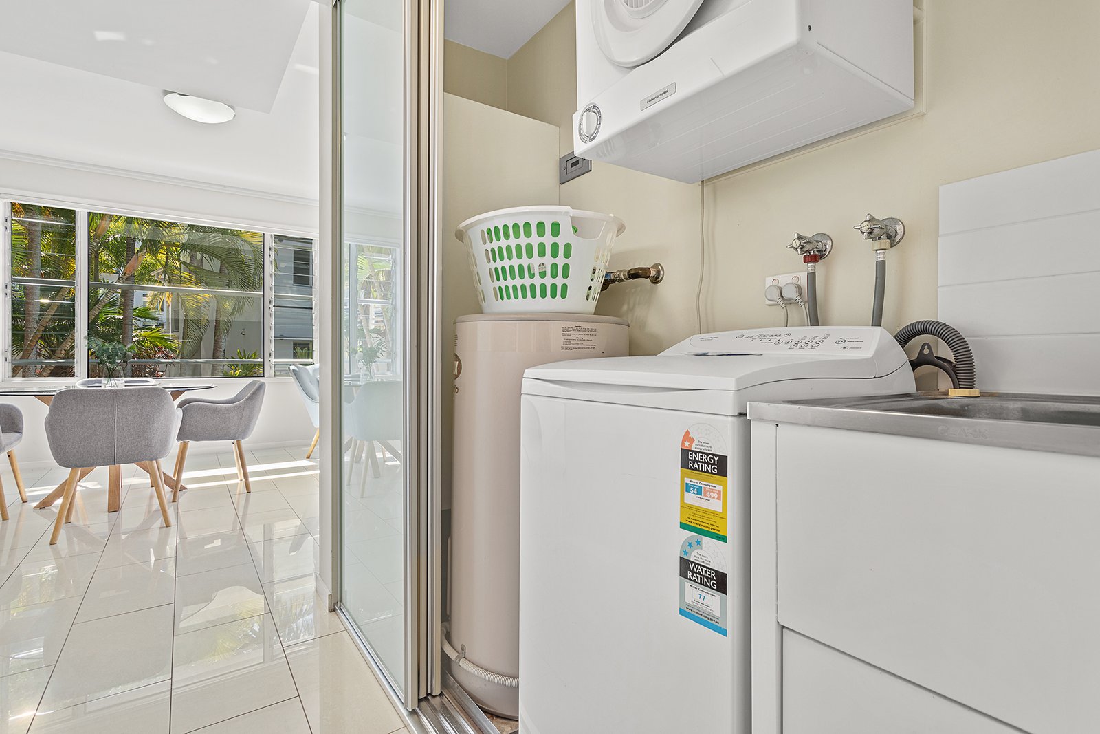 28/15 Flame Tree Court AIRLIE BEACH 19