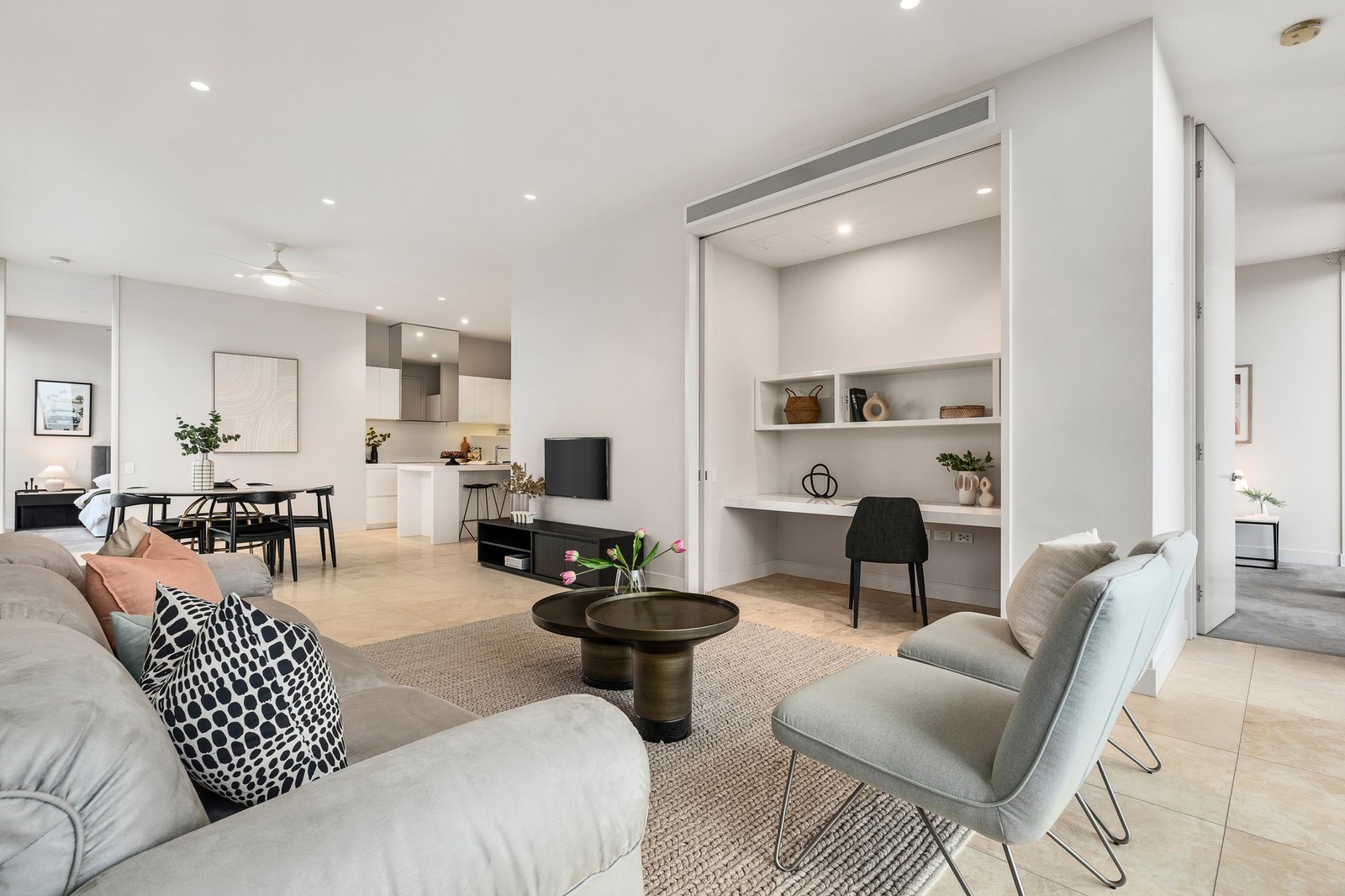Gallery: 28/171 Church Street