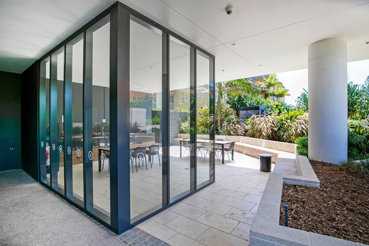 28/1877 Gold Coast Highway Burleigh Heads 18