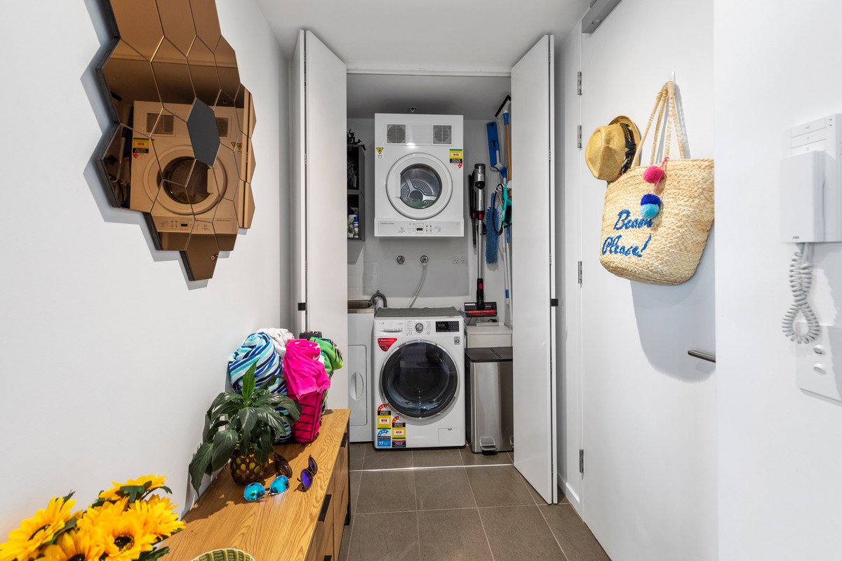 28/1877 Gold Coast Highway Burleigh Heads 14