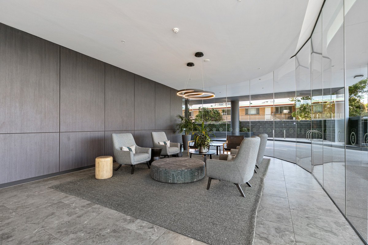 28/1877 Gold Coast Highway Burleigh Heads 22