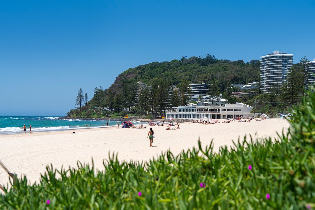 28/1877 Gold Coast Highway Burleigh Heads 25