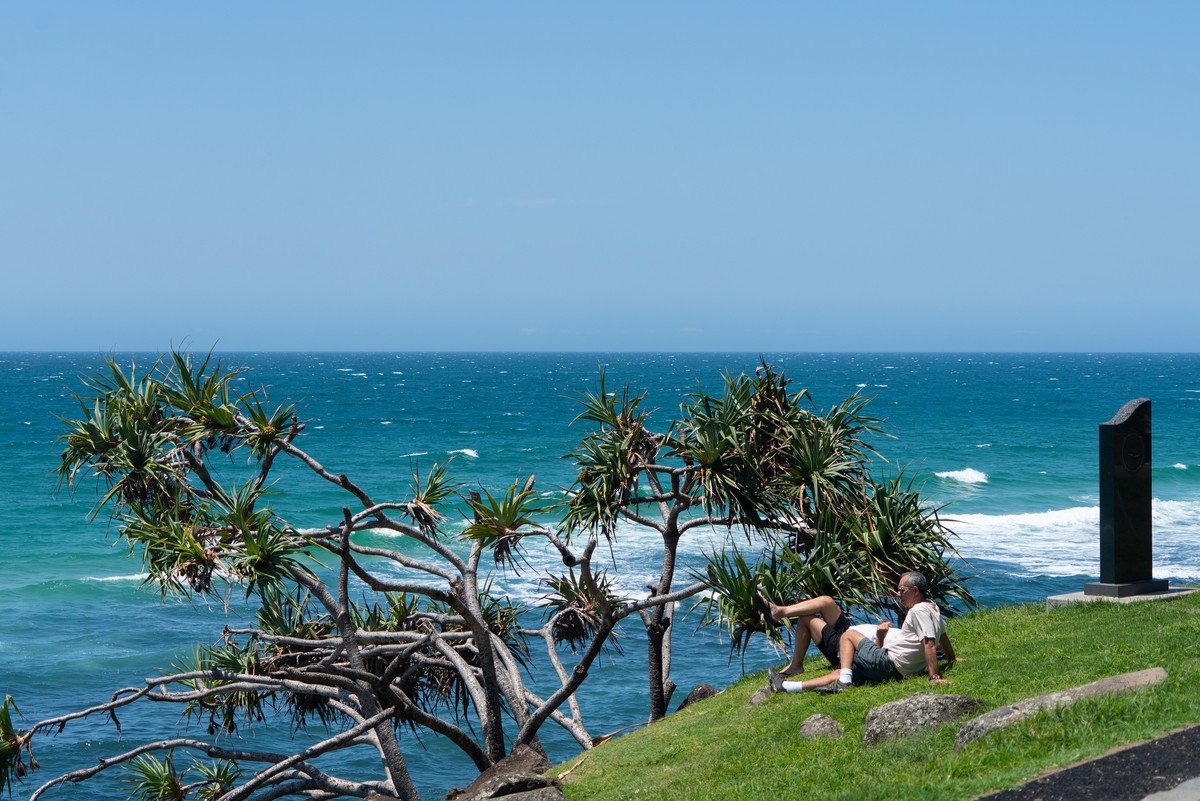 28/1877 Gold Coast Highway Burleigh Heads 27