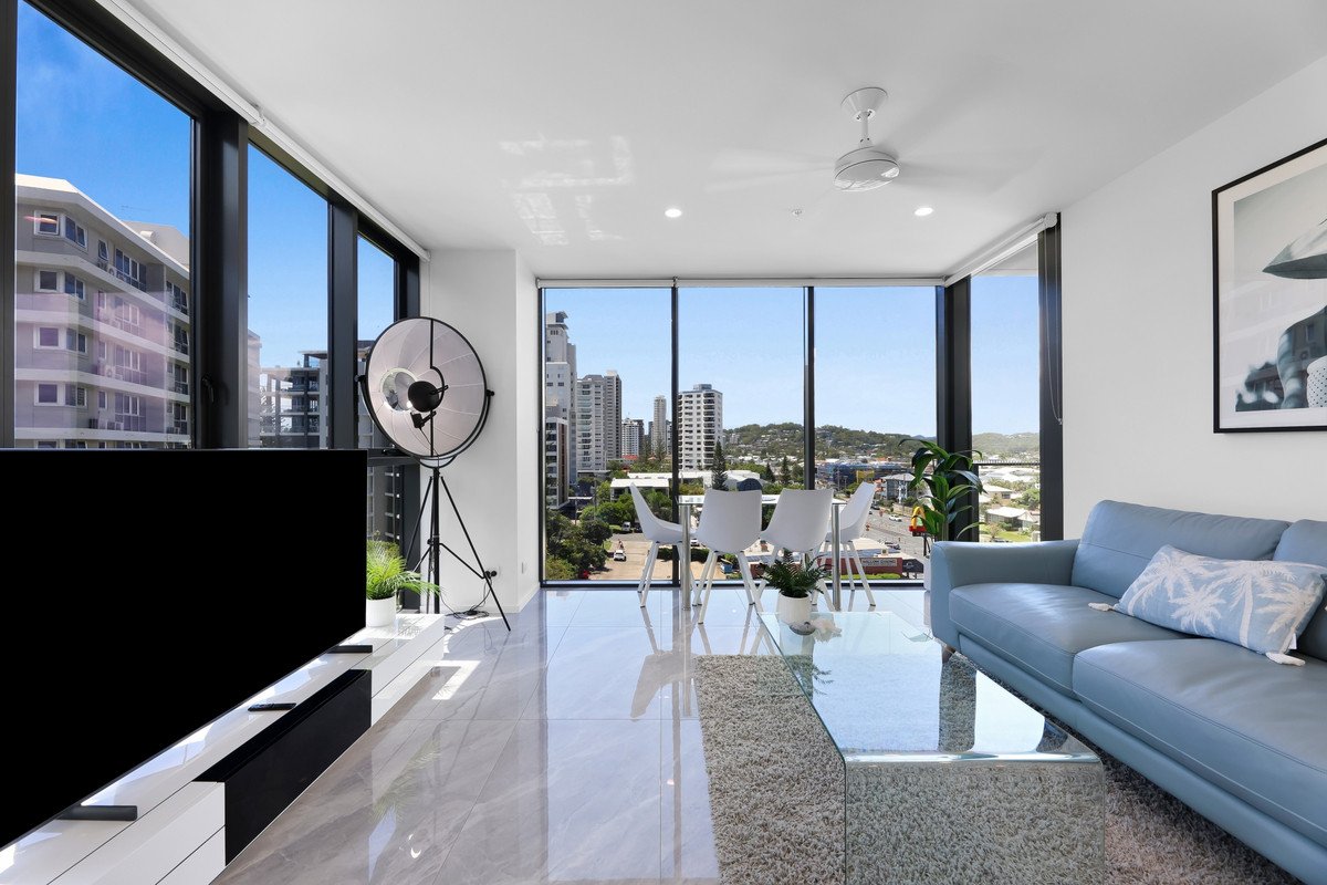 28/1969-1971 Gold Coast Highway Burleigh Heads 7